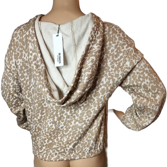 NWT Revolve BB Dakota Steve Madden Sittin' Kitty Hoodie in Camel. Linen blend. - Picture 8 of 14